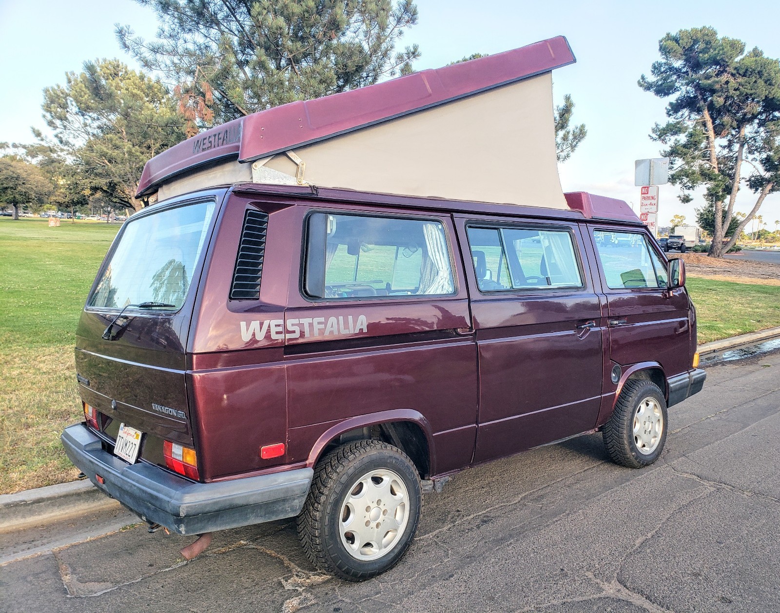 Volkswagen-Vanagon-1990-6