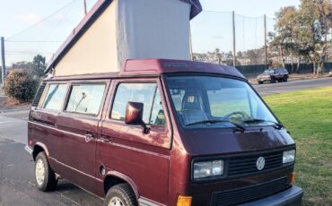 Volkswagen-Vanagon-1990