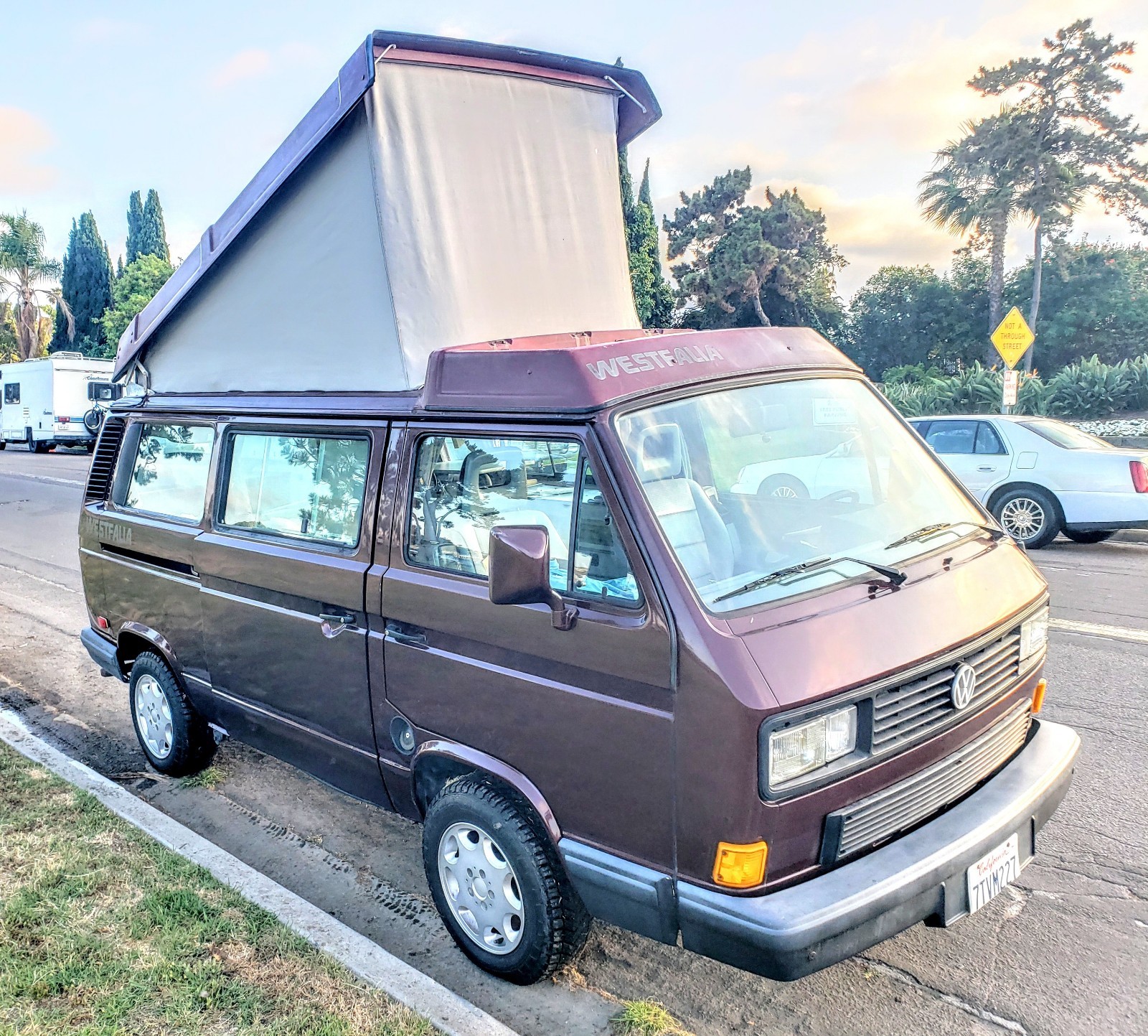 Volkswagen-Vanagon-1990-8