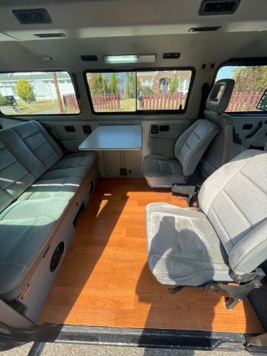 Volkswagen-Vanagon-1990-Black-4