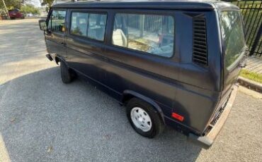 Volkswagen-Vanagon-1990-Black-8