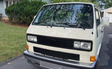 Volkswagen-Vanagon-1991-1