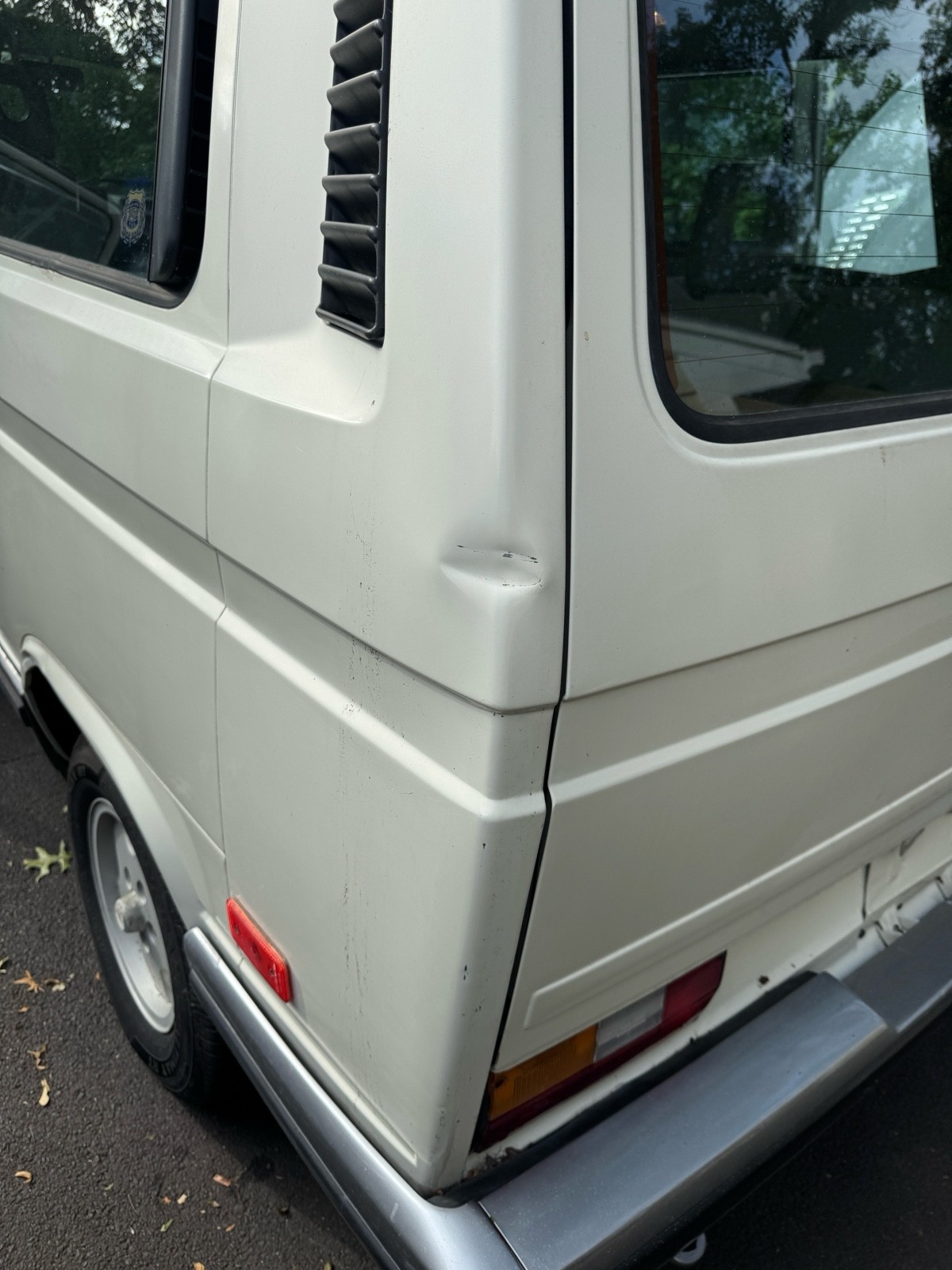 Volkswagen-Vanagon-1991-13