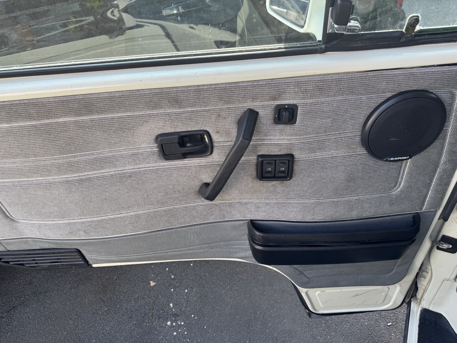 Volkswagen-Vanagon-1991-20