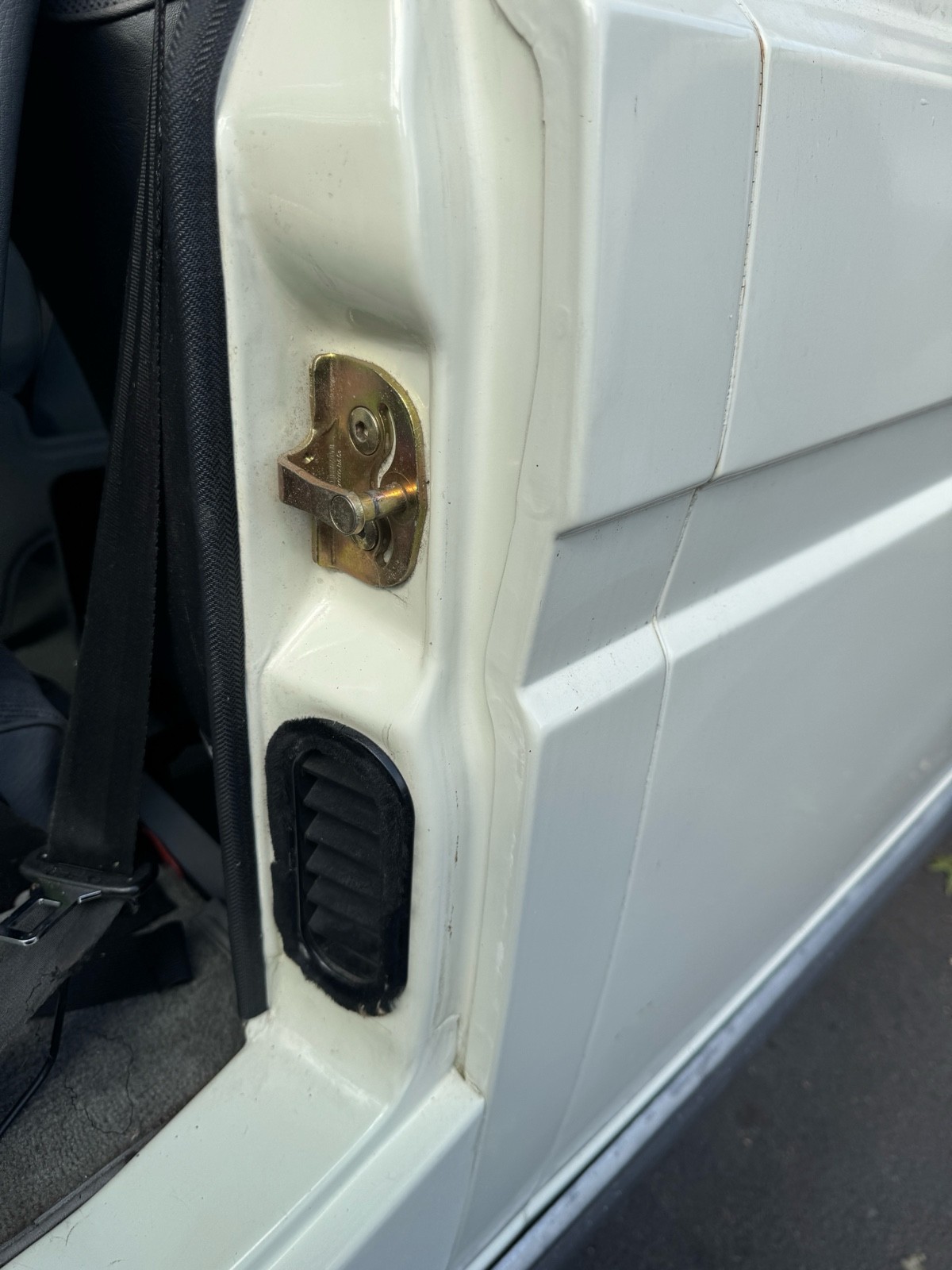 Volkswagen-Vanagon-1991-21