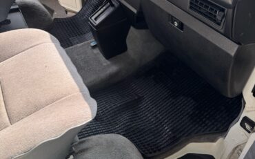 Volkswagen-Vanagon-1991-31