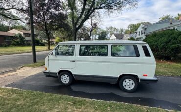 Volkswagen-Vanagon-1991-4