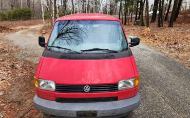 Volkswagen-Vanagon-1993-Red-15