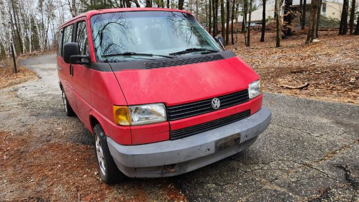 Volkswagen-Vanagon-1993-Red-16