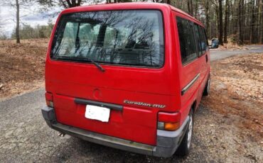 Volkswagen-Vanagon-1993-Red-18