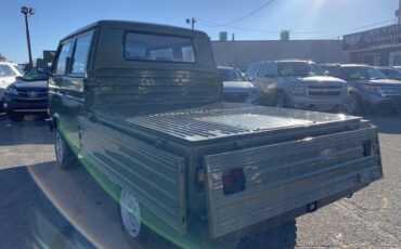 Volkswagen-Vanagon-1995-Green-Black-12