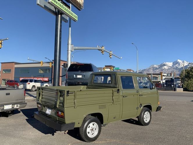 Volkswagen-Vanagon-1995-Green-Black-4