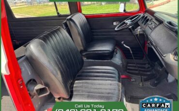 Volkswagen-Vanagon-custom-4spd-1968-10