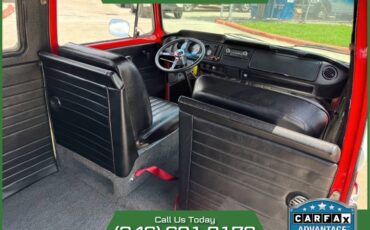 Volkswagen-Vanagon-custom-4spd-1968-7