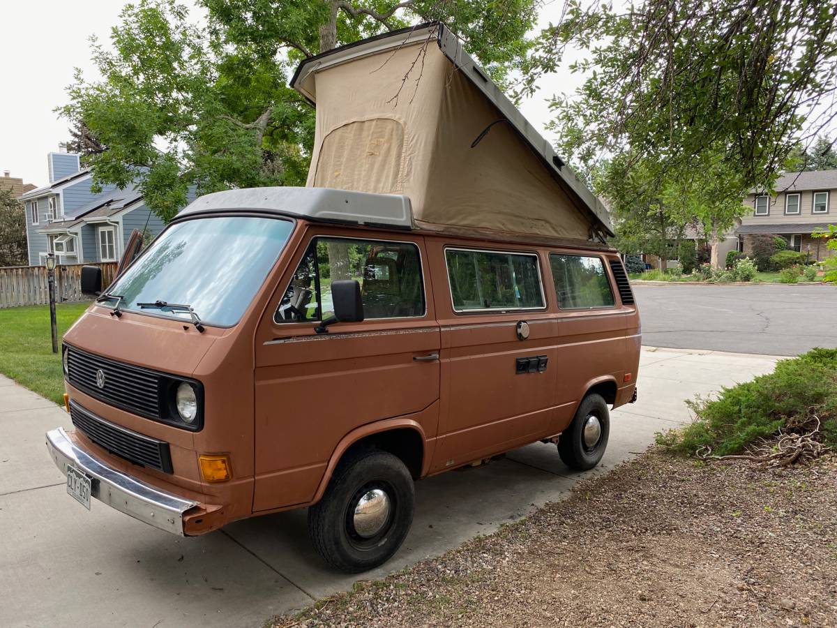 Volkswagen-Vanagon-westfalia-1984-brown-3