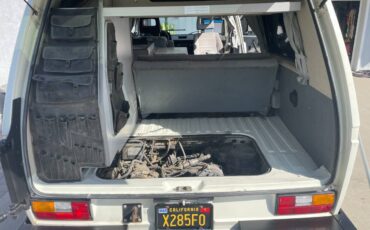 Volkswagen-Vanagon-westfalia-1990-white-22