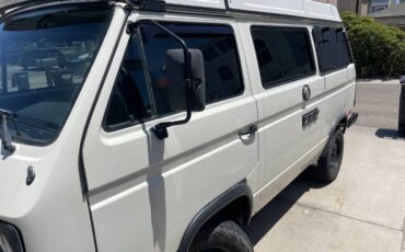 Volkswagen-Vanagon-westfalia-1990-white-4