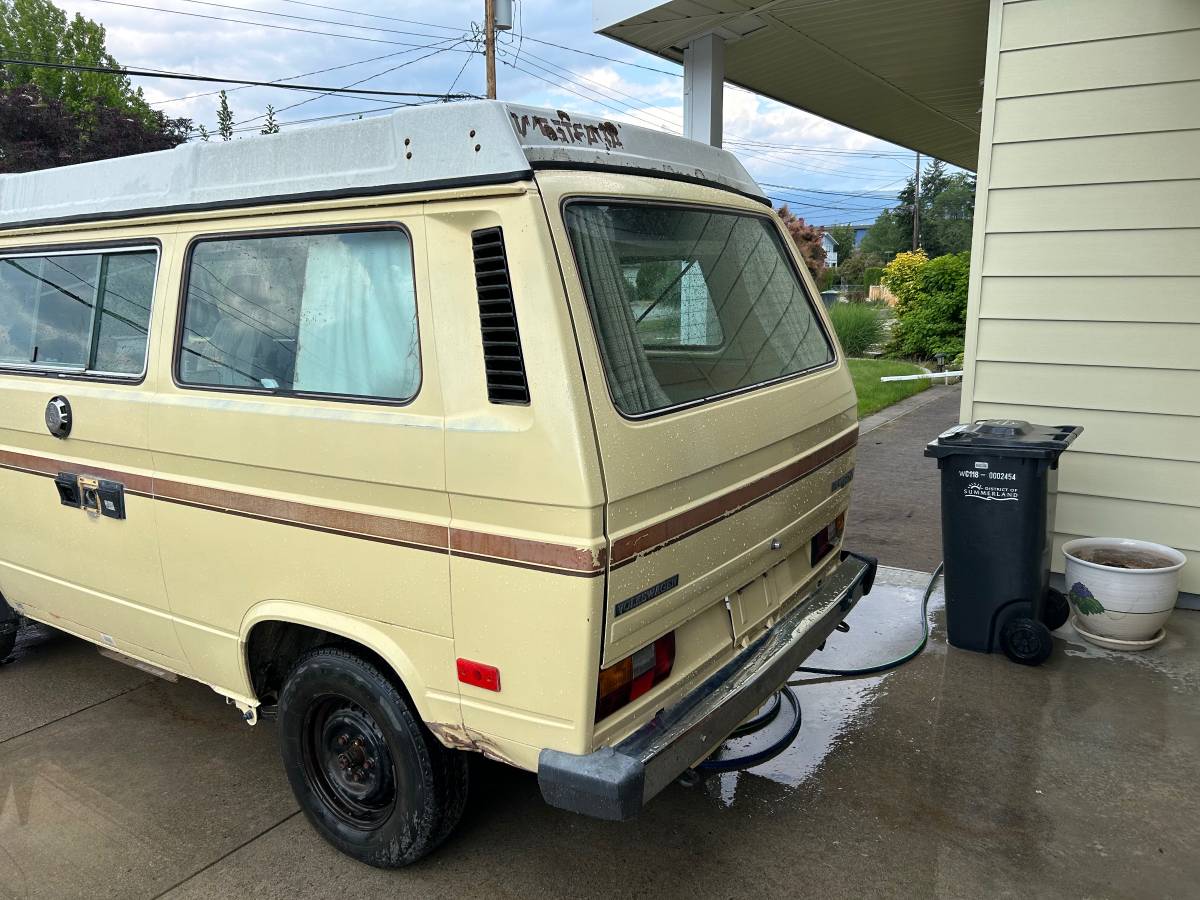 Volkswagen-Vanagon-westfalia-diesel-1982-1