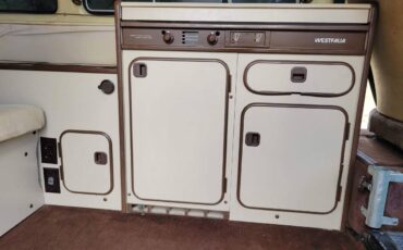 Volkswagen-Vanagon-westfalia-diesel-1982-11