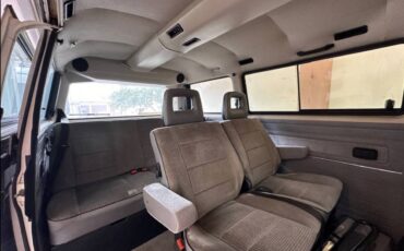 Volkswagen-Vanagon-westfalia-eurovan-1990-white-6