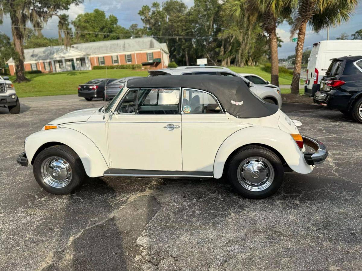 Volkswagen-Volkswagen-convertibl-1979-white-1