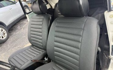 Volkswagen-Volkswagen-convertibl-1979-white-9