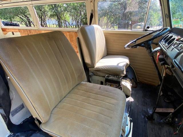 Volkswagen-Vw-1969-15