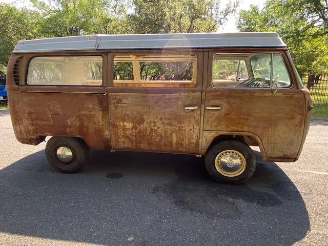 Volkswagen-Vw-1969-3