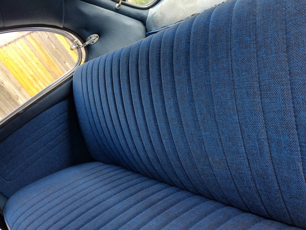 Volkswagen-Vw-beetle-1970-blue-12