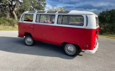 Volkswagen-Vw-bus-1971-red-2