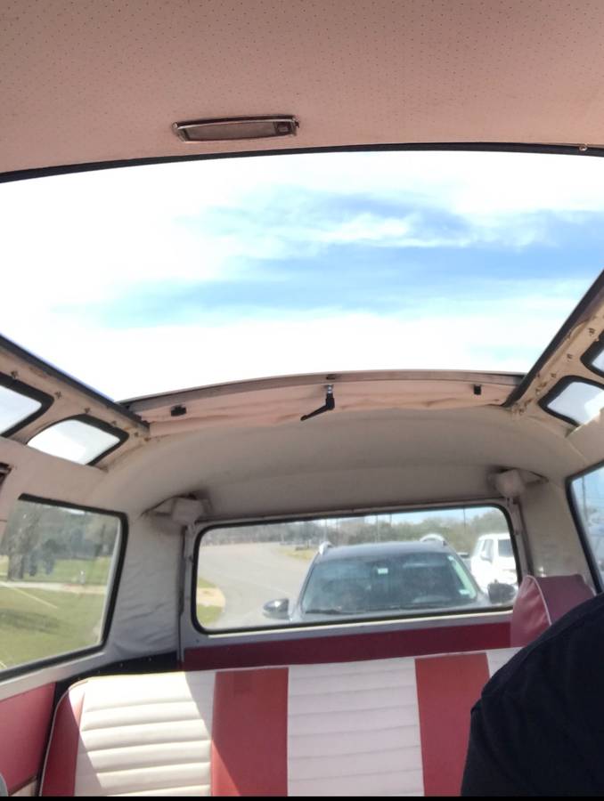 Volkswagen-Vw-bus-1971-red-8