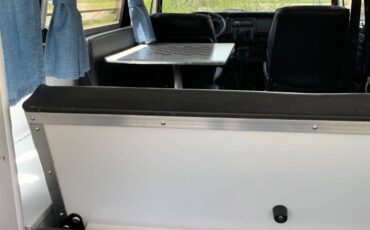 Volkswagen-Vw-camper-1977-13