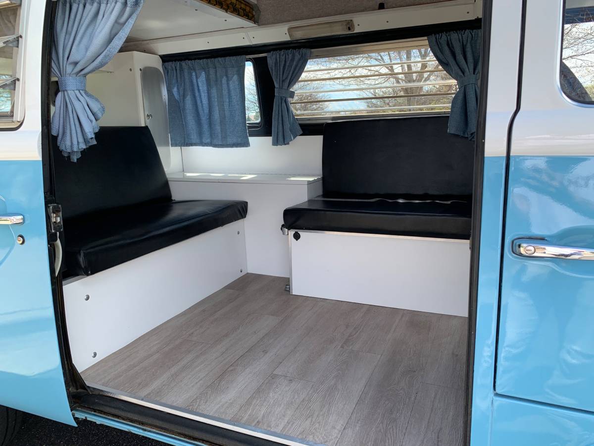 Volkswagen-Vw-camper-1977-19