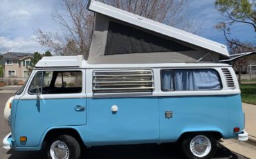 Volkswagen-Vw-camper-1977-3