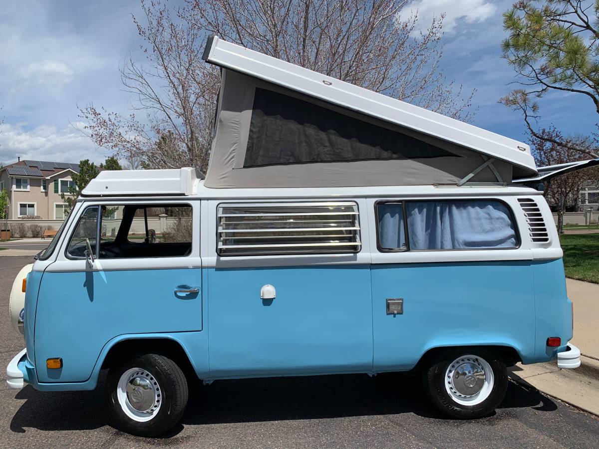 Volkswagen-Vw-camper-1977-3