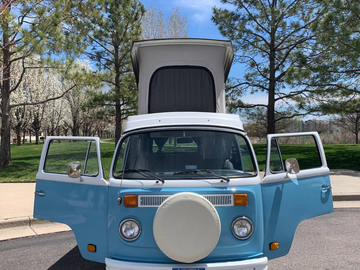 Volkswagen-Vw-camper-1977-4