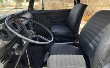 Volkswagen-Vw-camper-1977-8