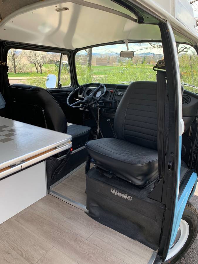 Volkswagen-Vw-camper-1977-9