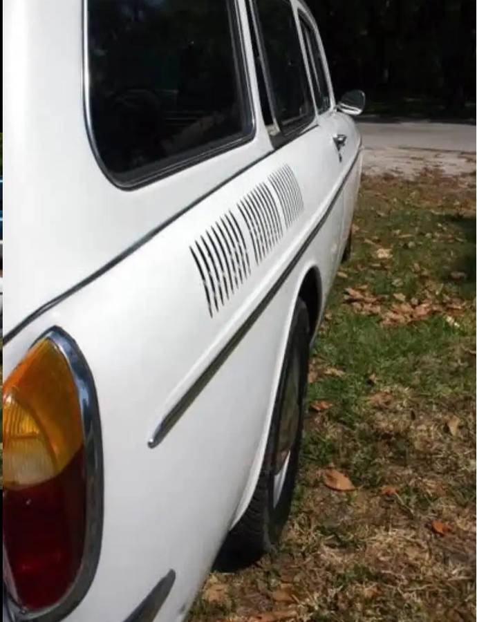 Volkswagen-Vw-squareback-1964-3