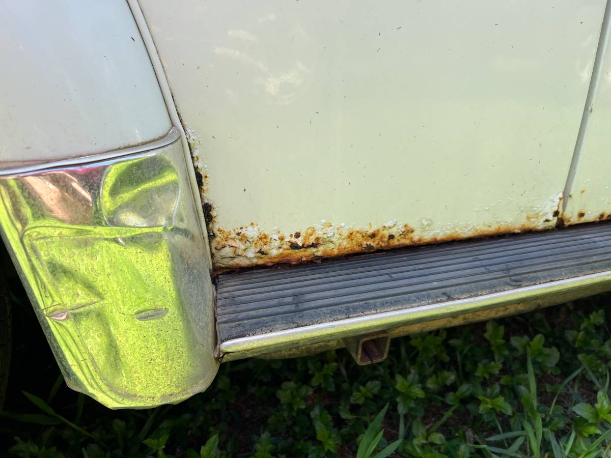 Volkswagen-Vw-super-beetle-1979-white-13