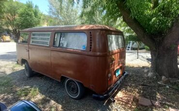 Volkswagen-Vw-type-2-1970-2