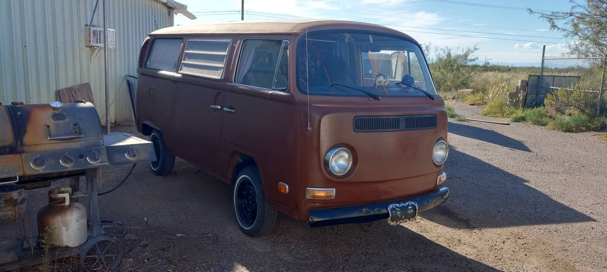 Volkswagen-Vw-type-2-1970