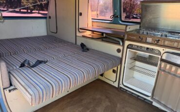 Volkswagen-Vw-vanagon-westfalia-1980-blue-12