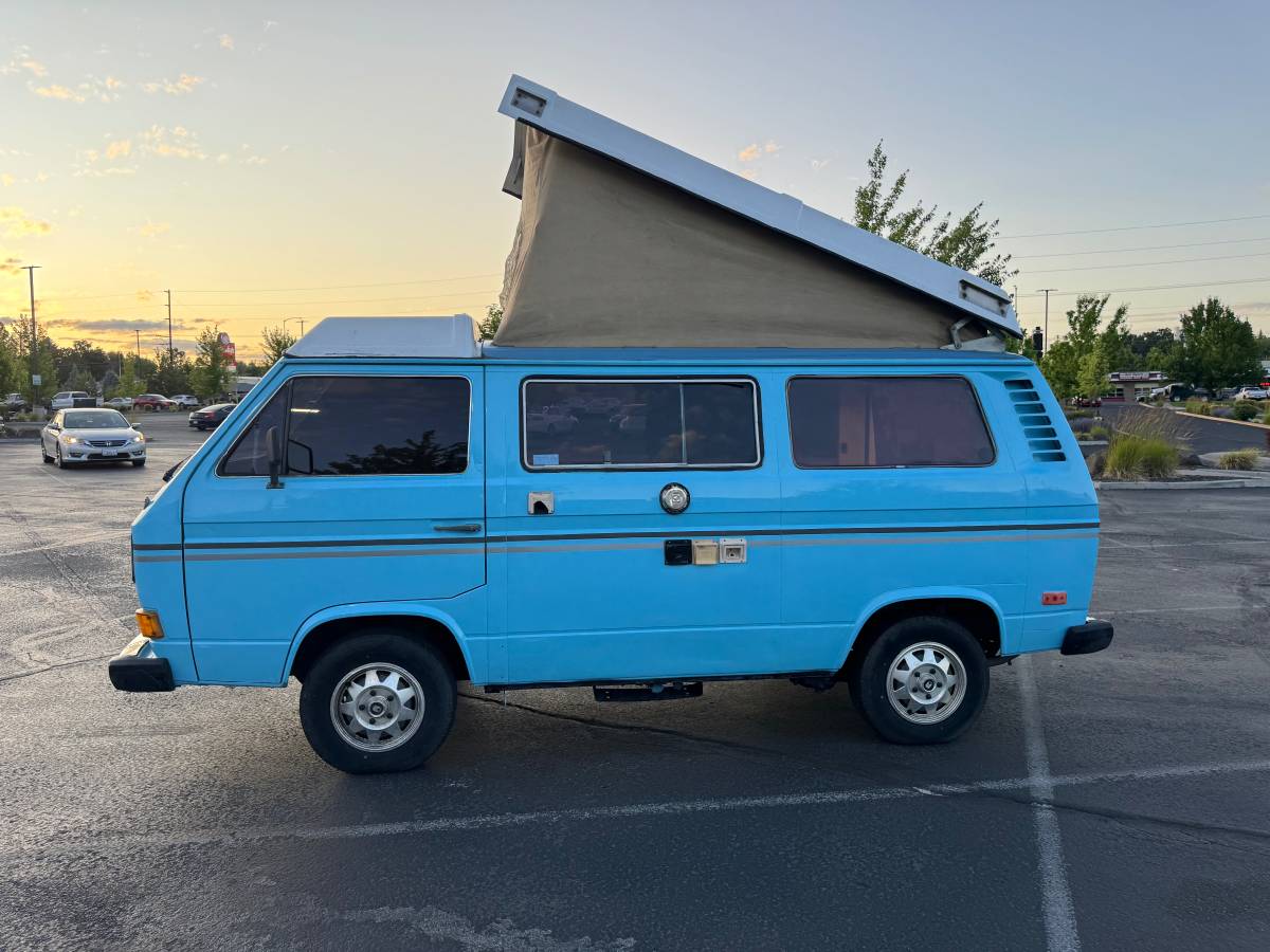 Volkswagen-Vw-vanagon-westfalia-1980-blue-7