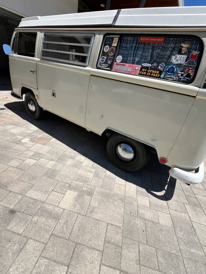 Volkswagen-Vw-westfalia-1969-2
