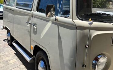 Volkswagen-Vw-westfalia-1969-3