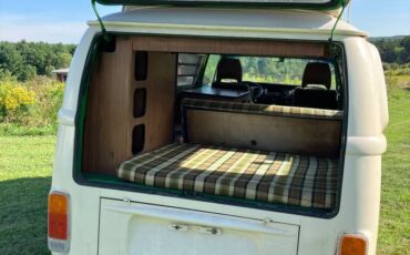 Volkswagen-Vw-westfalia-1978-custom-4
