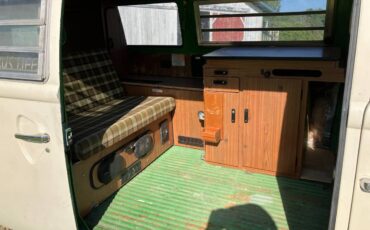 Volkswagen-Vw-westfalia-1978-custom-6