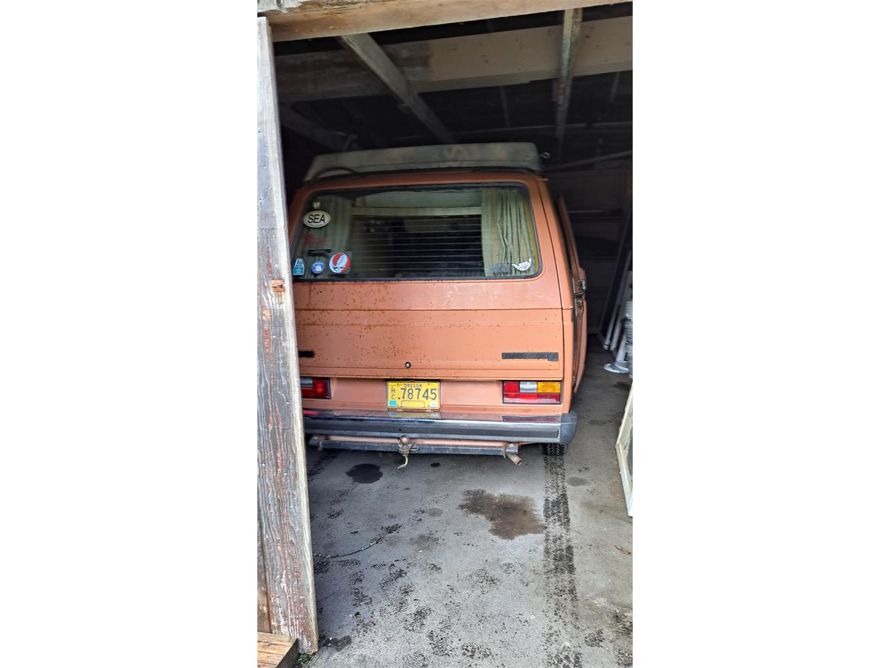 Volkswagen-Westfalia-camper-1981-Orange-Various-1