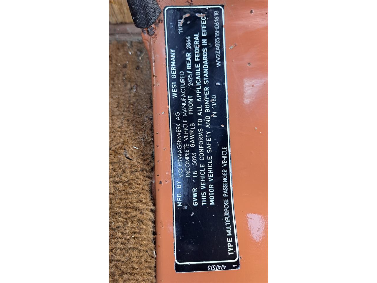Volkswagen-Westfalia-camper-1981-Orange-Various-17